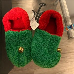 Christmas slippers - Santa elves green and red
